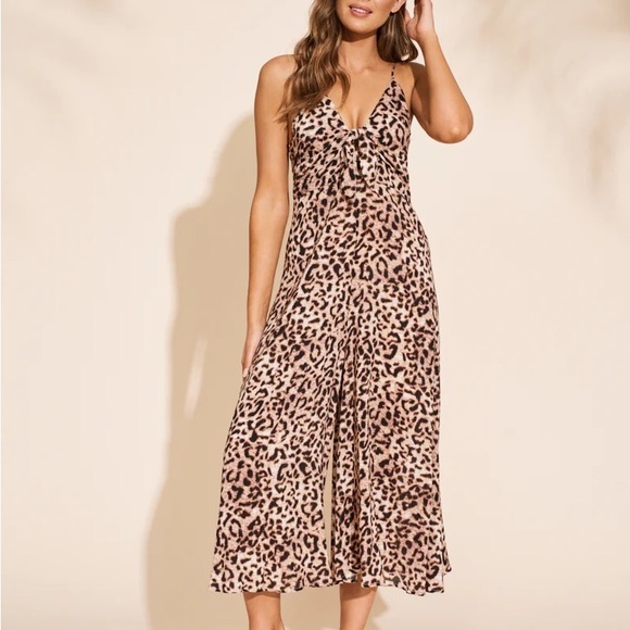 EB&IVE Savannah Leopard Print Tie Front Wide Leg Jumpsuit NWT - Picture 2 of 16